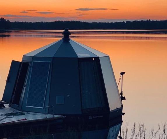 Wilderness Hotel Nangu & Igloos Ivalo Exteriör bild