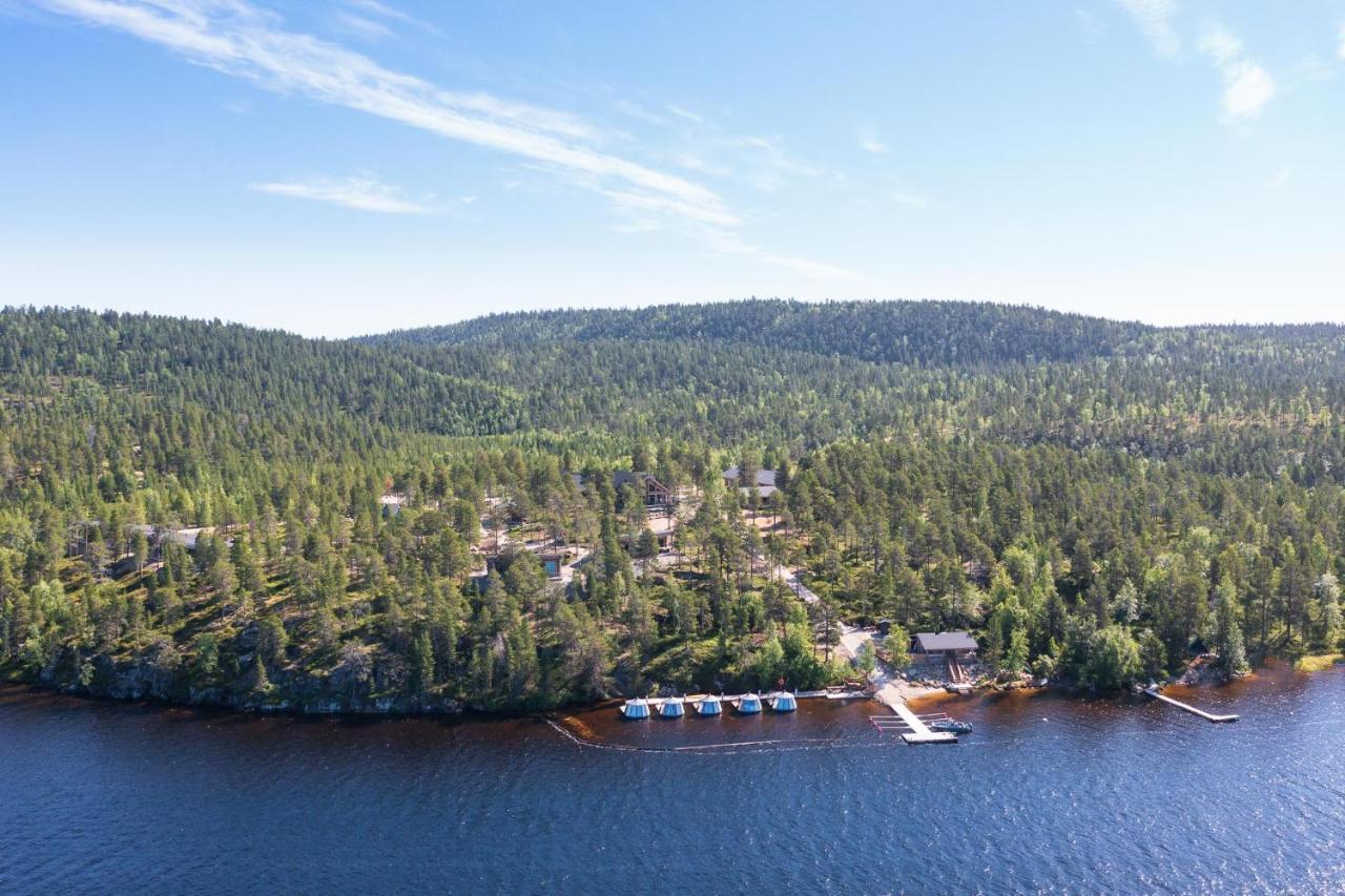 Wilderness Hotel Nangu & Igloos Ivalo Exteriör bild